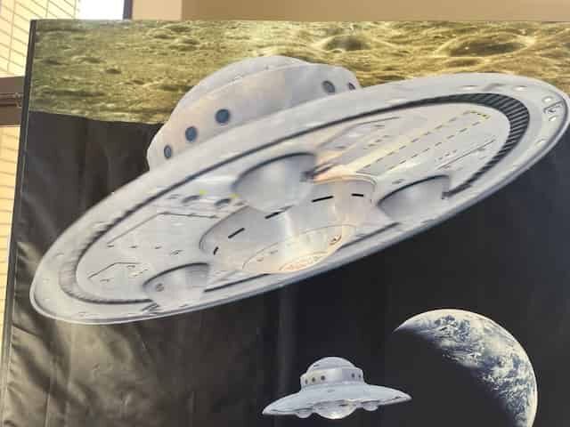 なぜかUFOのパネル