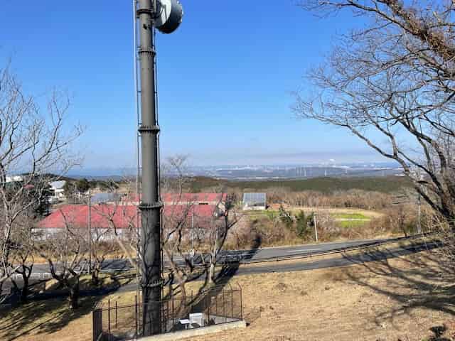 駐車場から見える東京湾