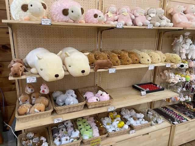 お土産コーナー動物のぬいぐるみ1
