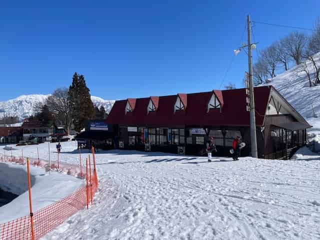 ムイカスノーリゾートの休憩所