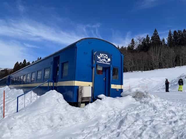 湯沢中里スノーリゾートの電車
